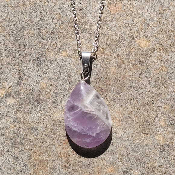 🎉HP🎉Amythest Quartz Tear Drop Sterling Silver Necklace - Picture 4 of 6